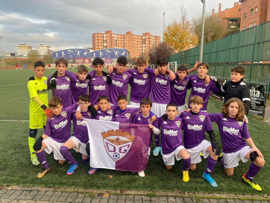 La cantera morada aprovecha el puente para disputar diferentes torneos