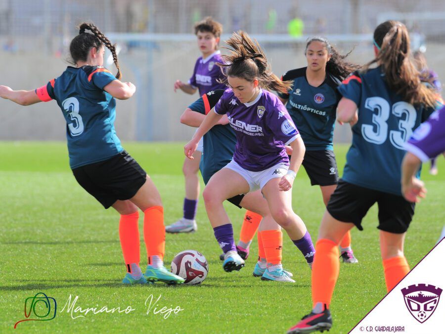 El Dépor golea al Cazalegas y sigue disparado (4-0)