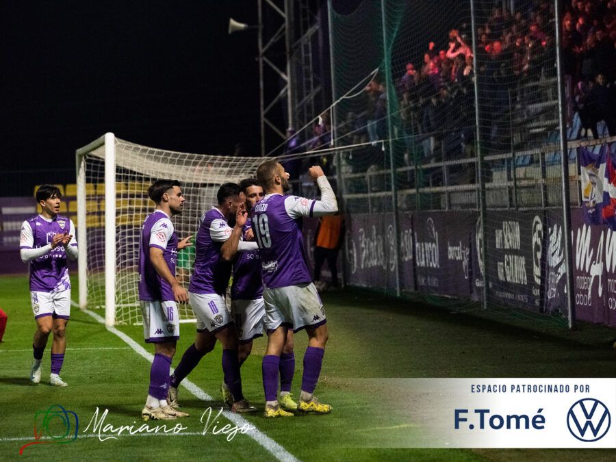 El Dépor gana, sigue sumando récords y se proclama campeón de invierno (3-0)