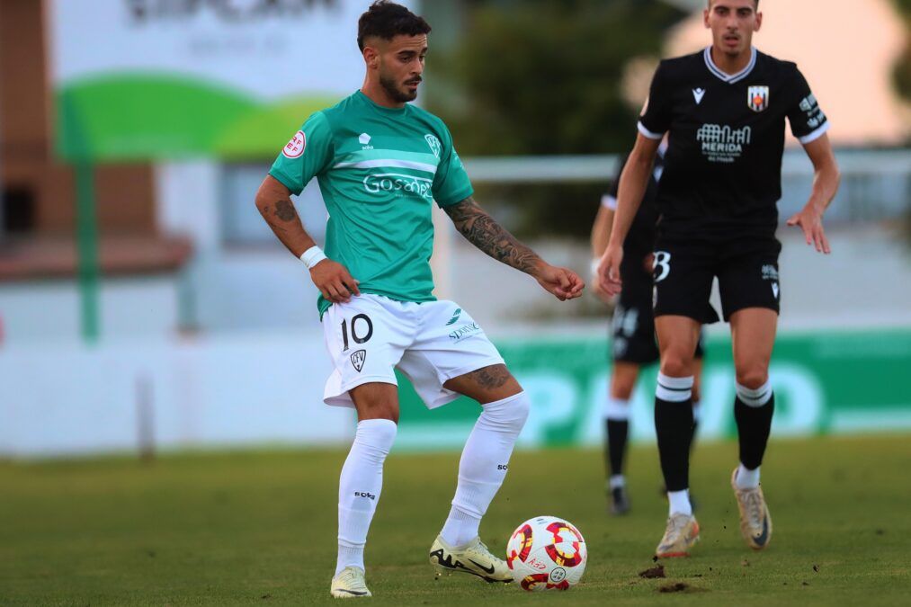 Christian Díaz, primer refuerzo del Deportivo Guadalajara en el mercado de invierno